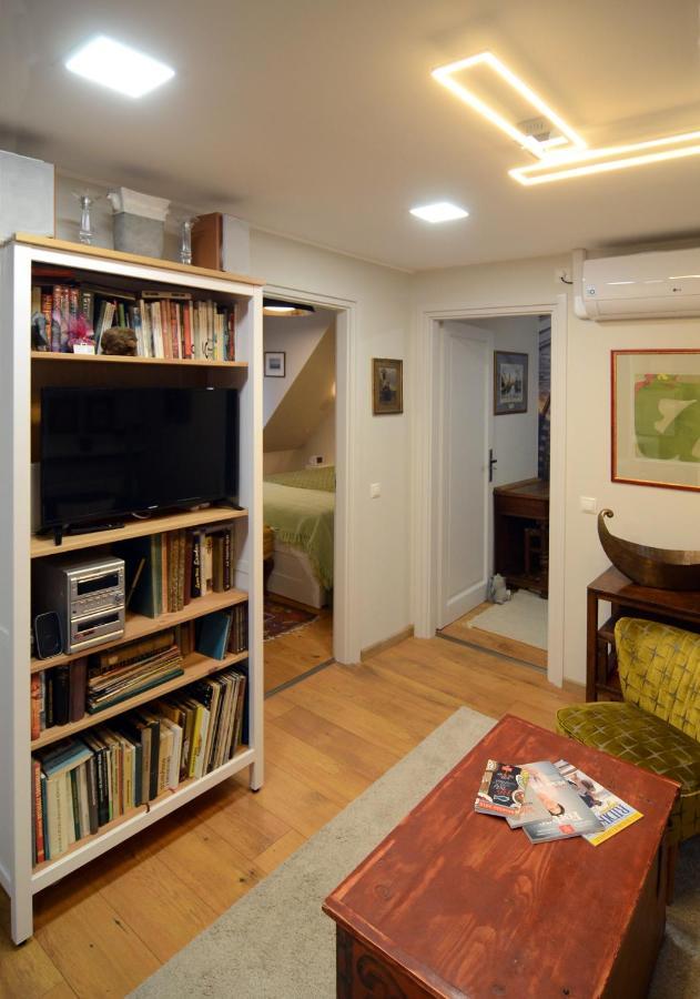 Filia Apartman Егер Екстериор снимка
